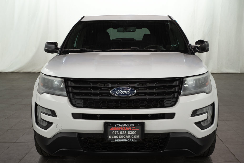Used 2017 Ford Explorer 4WD Police Interceptor w/ Ready For The Road Package image 2