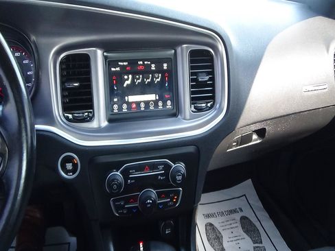 Used 2021 Dodge Charger SXT w/ Blacktop Package RWD image 22