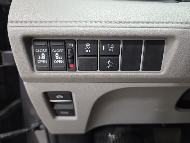 Used 2019 Honda Odyssey EX image 26