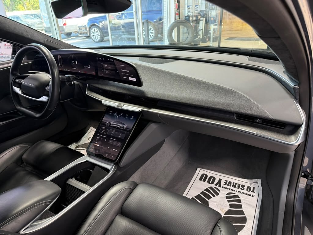 Used 2024 Lucid Air Touring AWD/4WD image 49