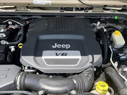 Used 2017 Jeep Wrangler Sport AWD/4WD image 26