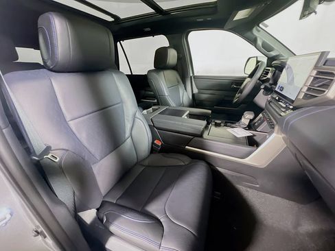 New 2026 Toyota Sequoia Platinum AWD/4WD image 21