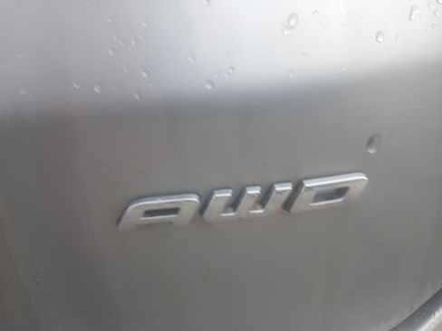 Certified 2024 Ford Edge SEL image 8