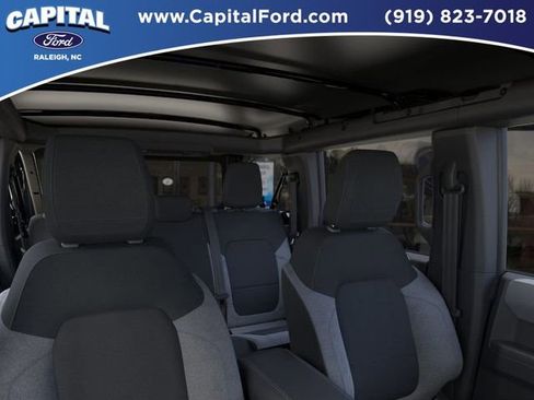 New 2025 Ford Bronco 4-Door AWD/4WD image 12