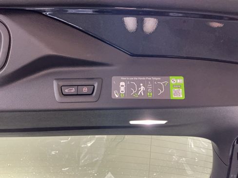 New 2026 BMW X5 xDrive40i w/ M Sport Package image 30