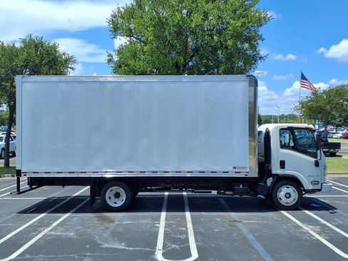 New 2024 Chevrolet Low Cab Forward image 3