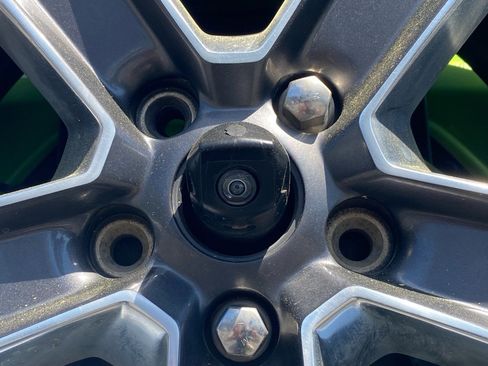 Used 2020 Jeep Wrangler Unlimited Sahara image 13