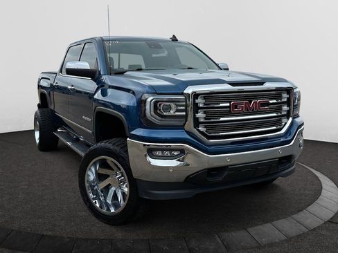 Used 2018 GMC Sierra 1500 SLT image 1