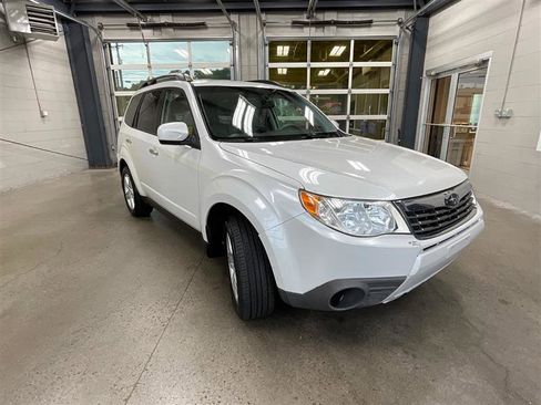 Used 2009 Subaru Forester 2.5X AWD/4WD image 7