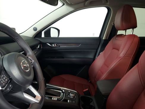 Certified 2025 MAZDA CX-5 Carbon Edition image 22