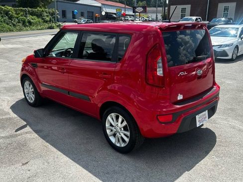 Used 2012 Kia Soul + FWD image 3