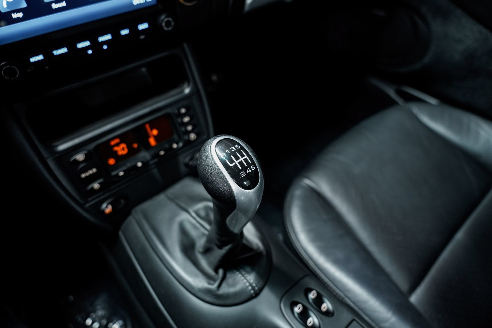 Used 2003 Porsche 911 Turbo AWD/4WD image 15