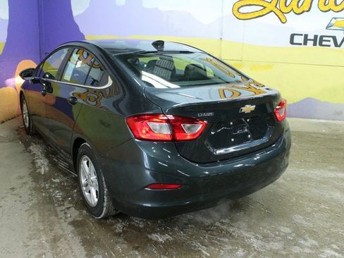 Used 2018 Chevrolet Cruze LT image 6