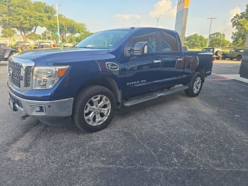 Used 2017 Nissan Titan SV AWD/4WD image 1