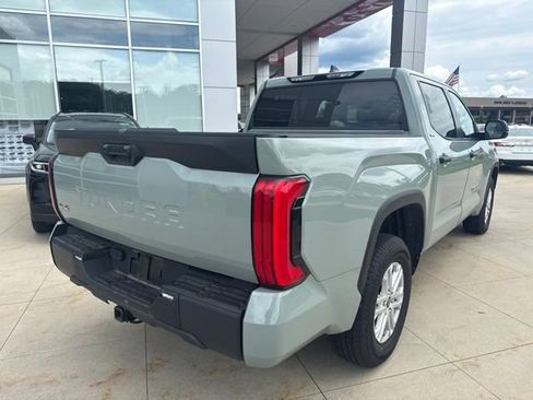 Used 2024 Toyota Tundra SR5 AWD/4WD image 7