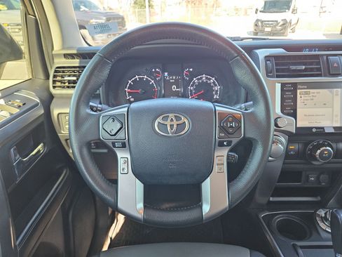 Used 2021 Toyota 4Runner SR5 Premium w/ Moonroof Package image 20