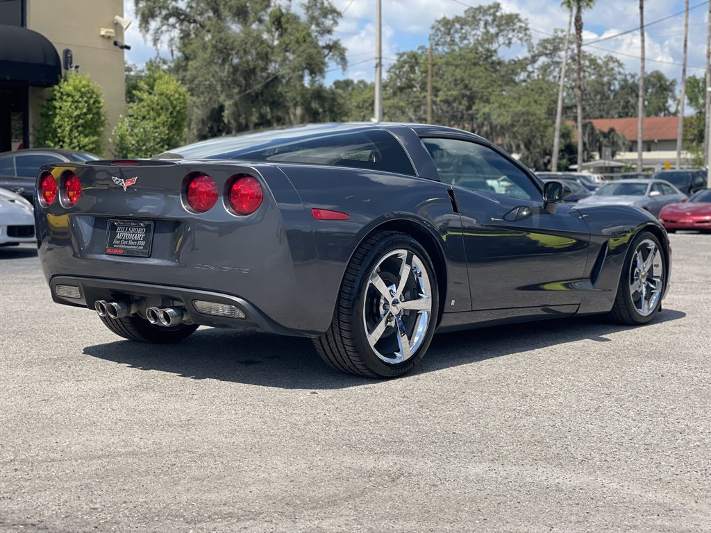 Used 2009 Chevrolet Corvette Coupe w/ Preferred Equipment Group RWD image 14