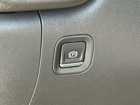 Used 2021 Chevrolet Silverado 1500 W/T w/ WT Value Package RWD image 21