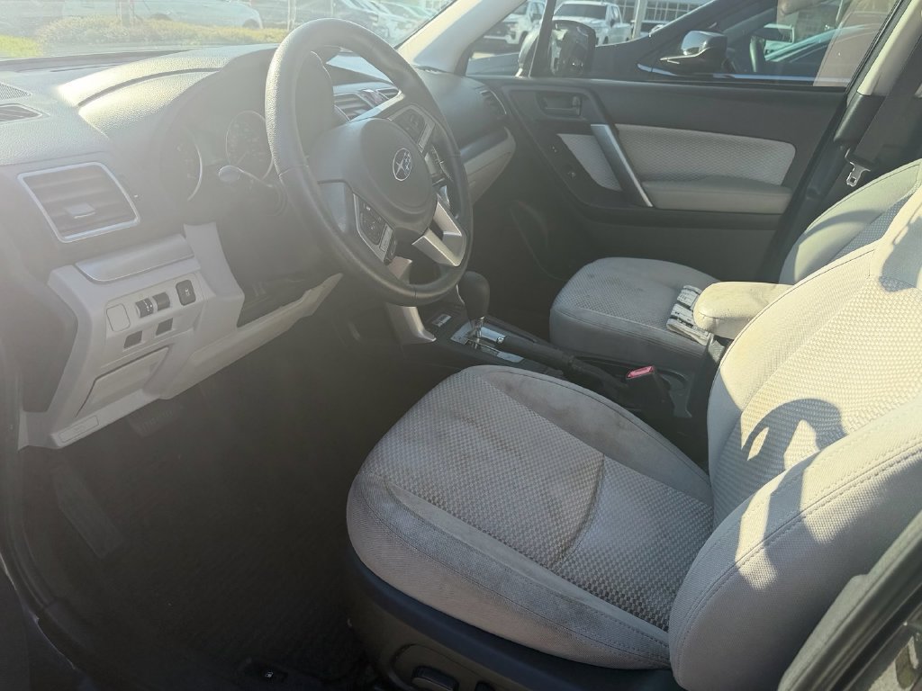 Used 2018 Subaru Forester 2.5i Premium w/ All-Weather Package AWD/4WD image 12