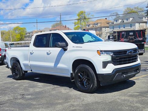 Used 2025 Chevrolet Silverado 1500 LT w/ Work Truck Package AWD/4WD image 8
