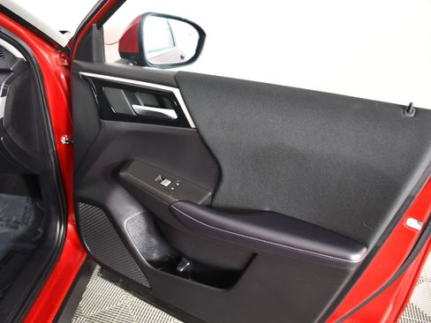 Used 2024 Mitsubishi Outlander ES AWD/4WD image 37