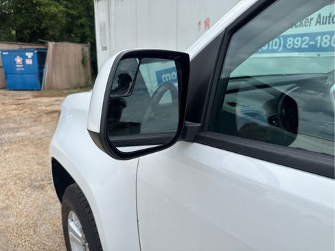 Used 2021 Chevrolet Colorado LT w/ Safety Package RWD image 15
