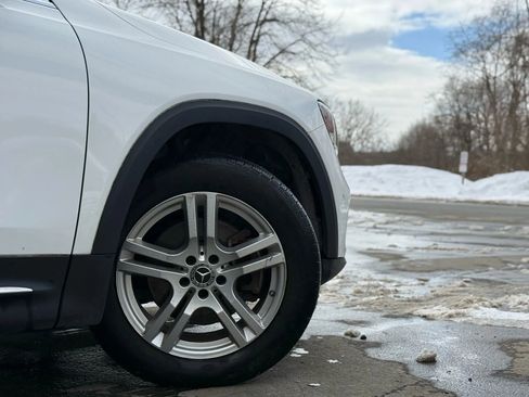 Used 2020 Mercedes-Benz GLB 250 4MATIC image 55