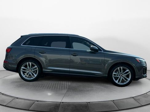 New 2025 Audi Q7 3.0T Premium Plus image 8