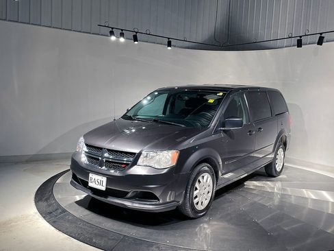 Used 2017 Dodge Grand Caravan SE w/ Power Window Group image 8