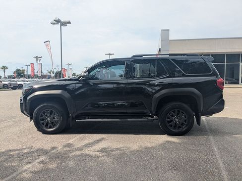 Certified 2026 Toyota 4Runner SR5 AWD/4WD image 6