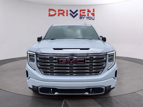 New 2026 GMC Sierra 1500 Denali image 11