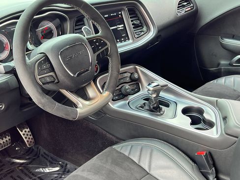 Used 2018 Dodge Challenger SRT Demon RWD image 2