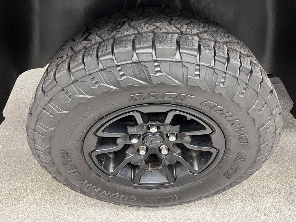 Used 2017 RAM 1500 Rebel w/ Luxury Group AWD/4WD image 17