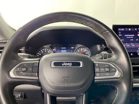 Used 2022 Jeep Compass Limited w/ Sun and Sound Group image 14