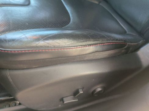 Used 2017 Jeep Cherokee Trailhawk image 13