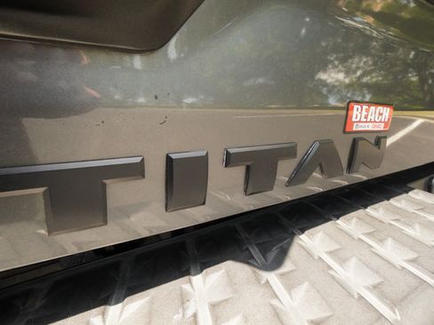Used 2021 Nissan Titan PRO-4X w/ Pro-4x Convenience Package AWD/4WD image 43