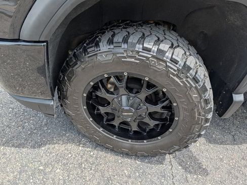 Used 2023 GMC Sierra 2500 Denali AWD/4WD image 3