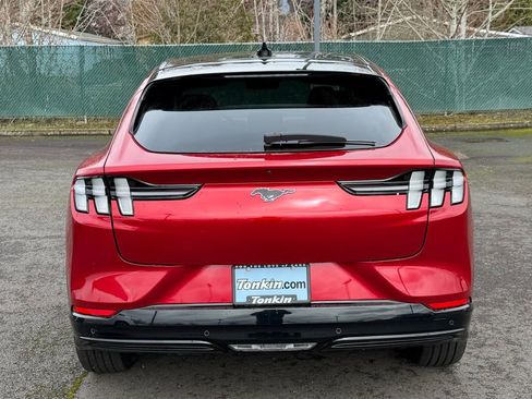 Used 2022 Ford Mustang Mach-E Premium image 7