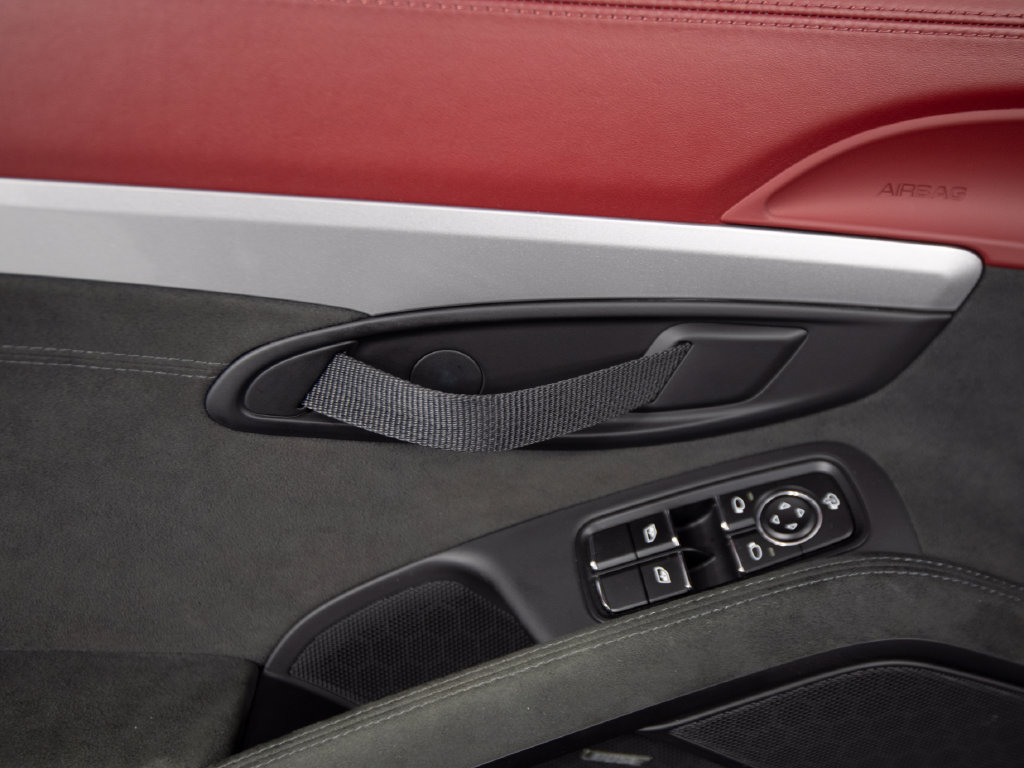 Certified 2021 Porsche 718 Boxster Spyder RWD image 19