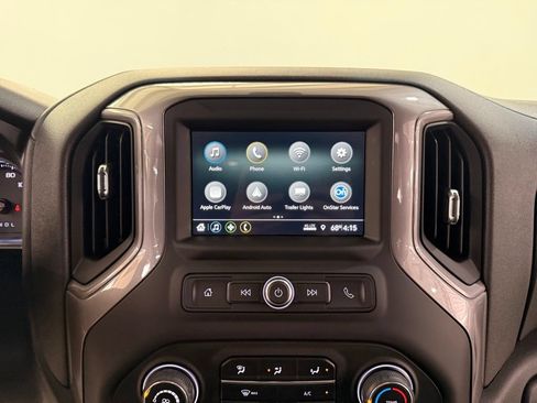 Used 2019 Chevrolet Silverado 1500 Custom w/ Custom Value Package AWD/4WD image 20