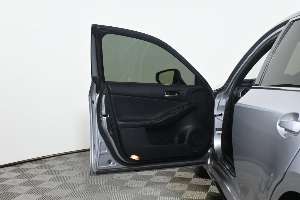Used 2021 Lexus IS 350 F Sport w/ Accessory Package 2 AWD/4WD image 23
