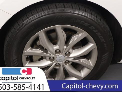 Used 2019 Kia Sedona EX FWD image 8