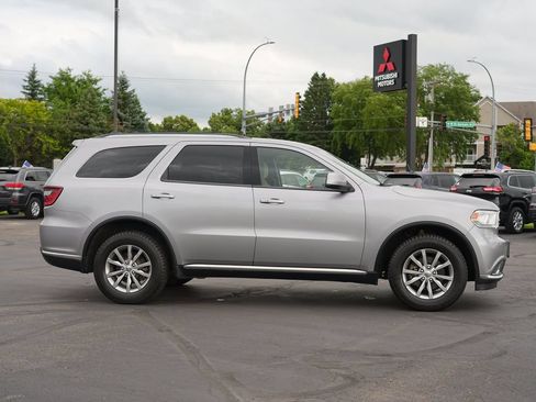 Used 2017 Dodge Durango SXT w/ Quick Order Package 23B AWD/4WD image 2