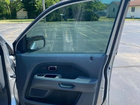 Used 2007 Honda Pilot LX image 12