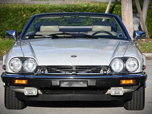 Used 1991 Jaguar XJS V12 Convertible image 3