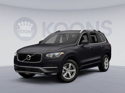 Used 2017 Volvo XC90 T6 Momentum w/ Vision Package