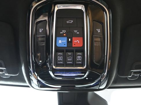 Used 2024 Jeep Grand Cherokee L Summit AWD/4WD image 41