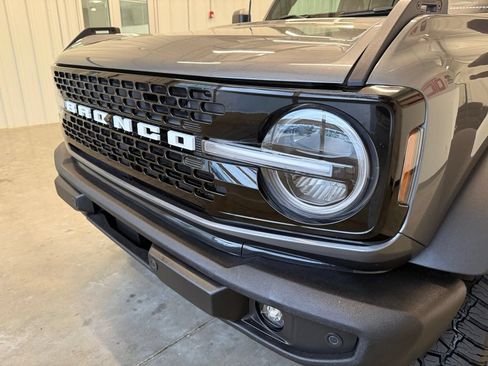 Used 2022 Ford Bronco Wildtrak AWD/4WD image 23