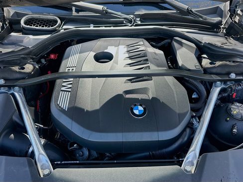 Used 2023 BMW 740i w/ Parking Assistance Package RWD image 28