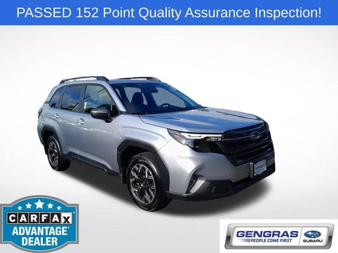 Used 2026 Subaru Forester Premium AWD/4WD image 1